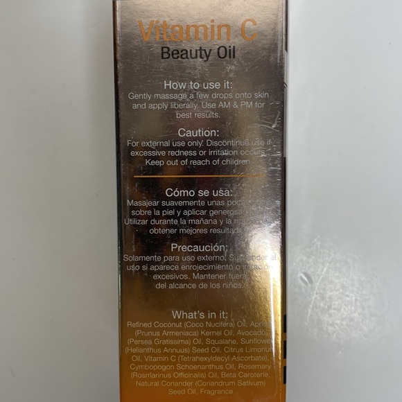 Lumirance | Vitamin C Beauty Oil | Increase Collagen Anti Aging Even Complexion - Picture 3 of 7